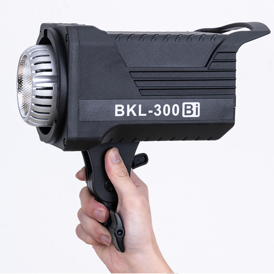 300Bi/D W LED Video Light,Cont - Outdoor Lighting Video Shooting 리뷰 및 가격